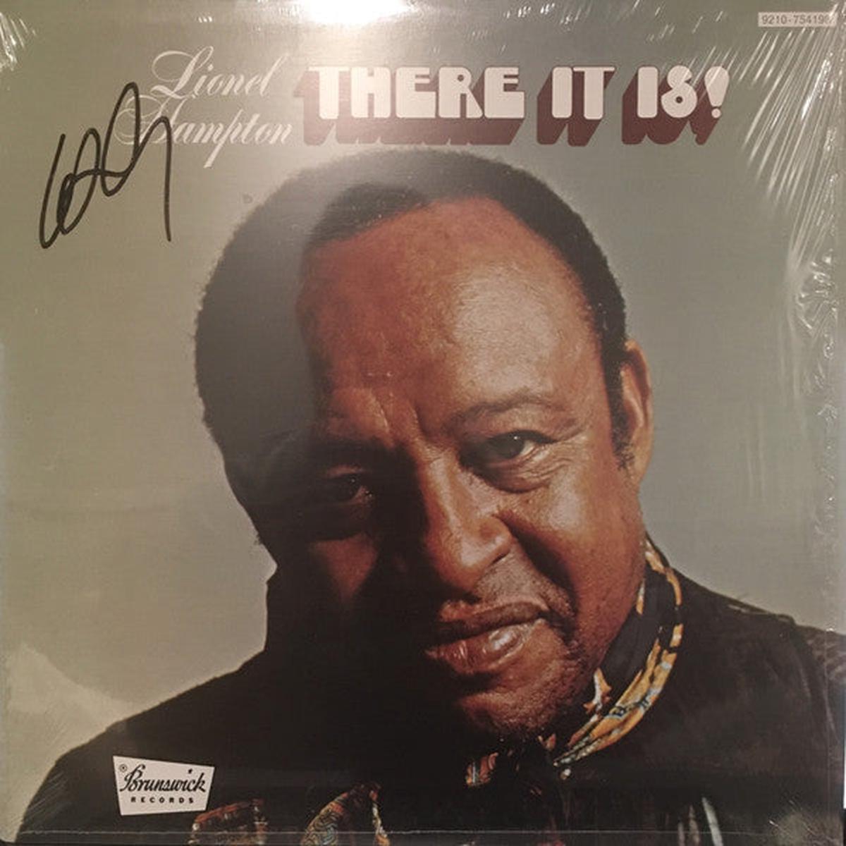 Lionel Hampton There It Is! – 1973-Funk / Soul Style:Rhythm & Blues, Funk ( Vinyl )